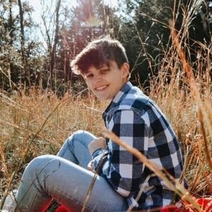 Meet your Posher, Reese